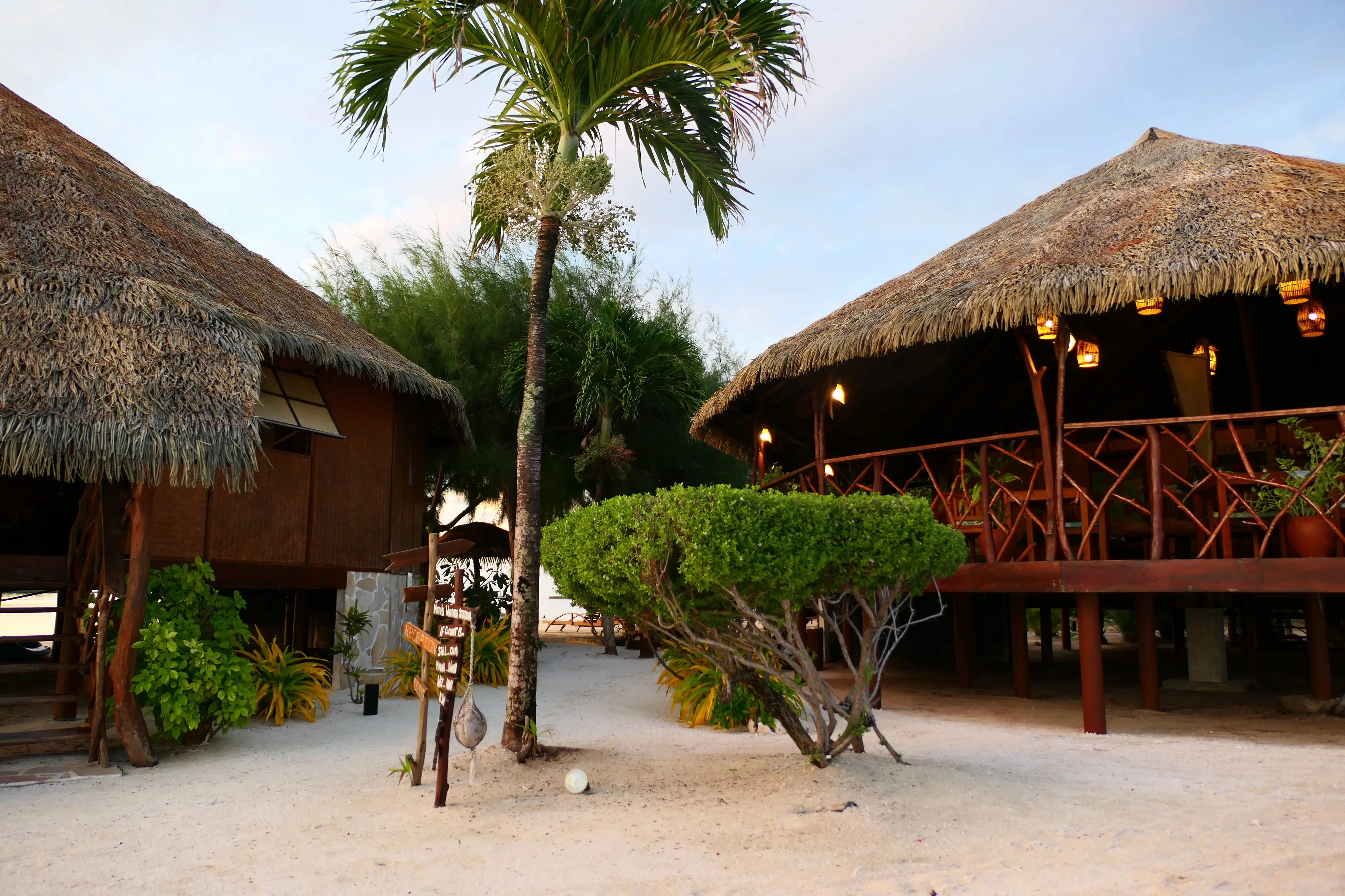 Luxury room at Hotel EDEN Taha'a private island