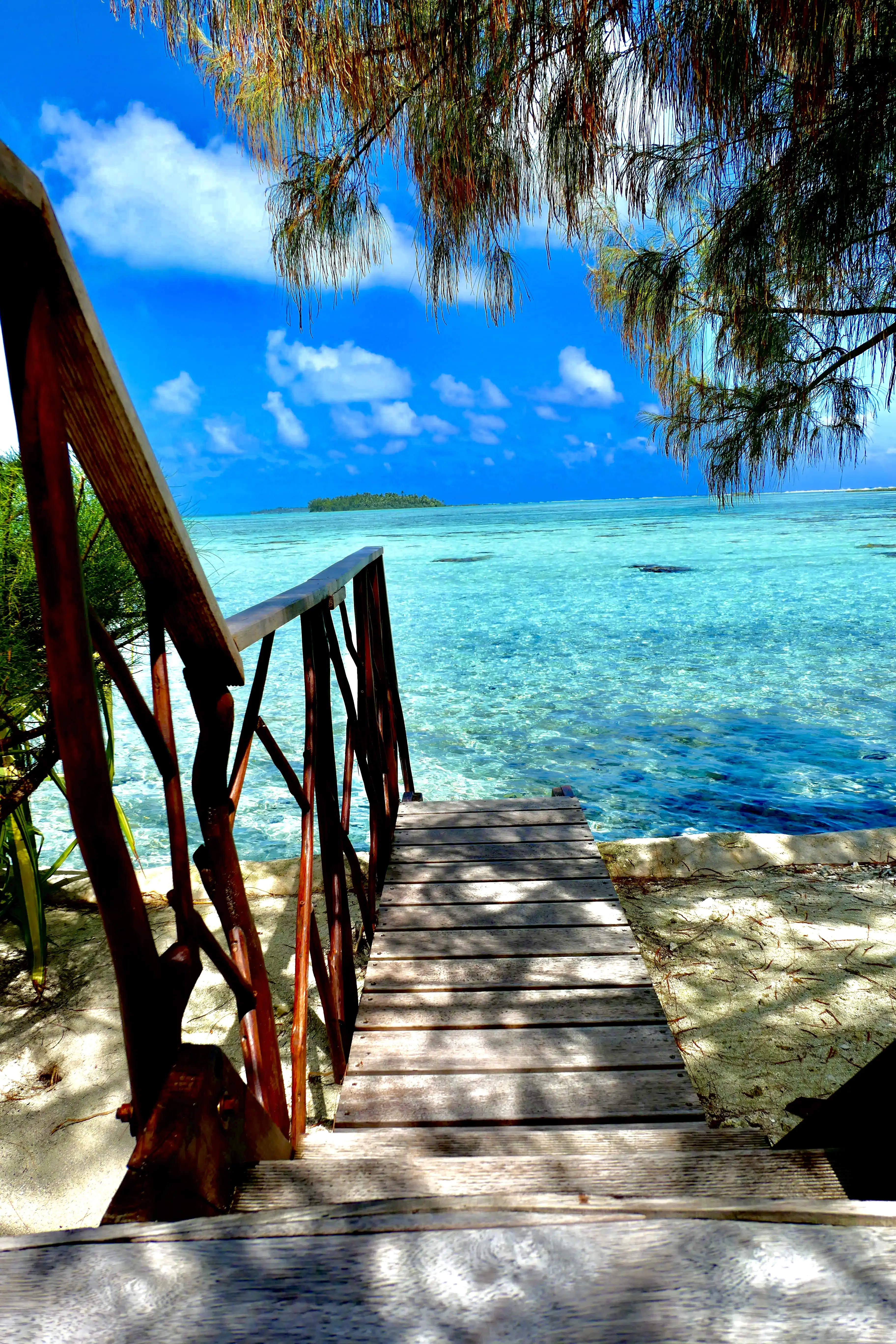 Luxury room at Hotel EDEN Taha'a private island